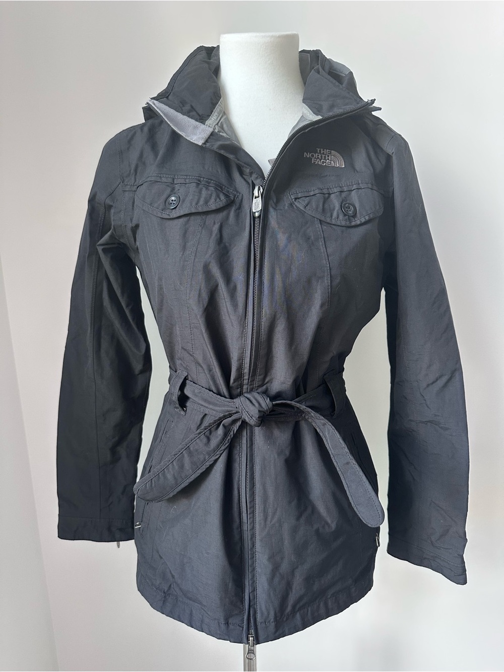 The North Face Women's Black Hooded Jacket with Waist Tie Size Small